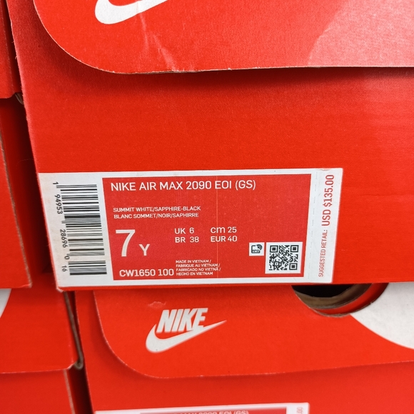 Nike Air Max 2090 Sneakers - Picture 9 of 11